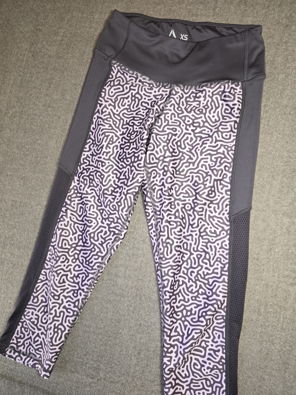 Reebok Speedwick Purple Capri Yoga Pants Womens XS